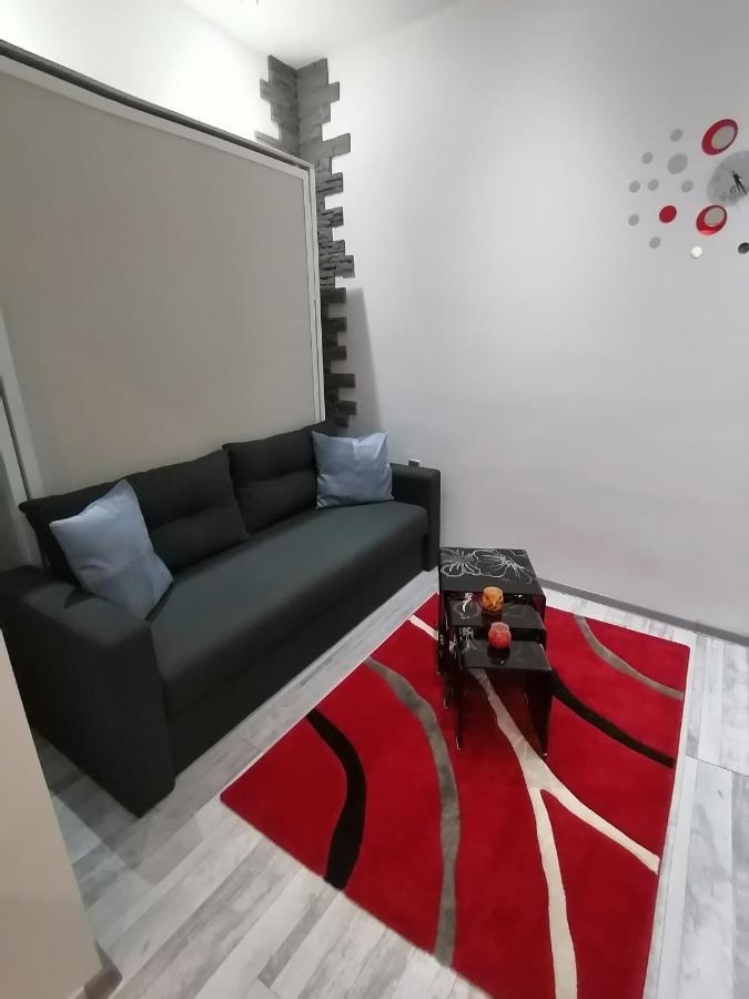 Data Central Studio Νόβι Σαντ Εξωτερικό φωτογραφία
